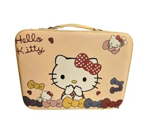 Hello Kitty beige makeup case